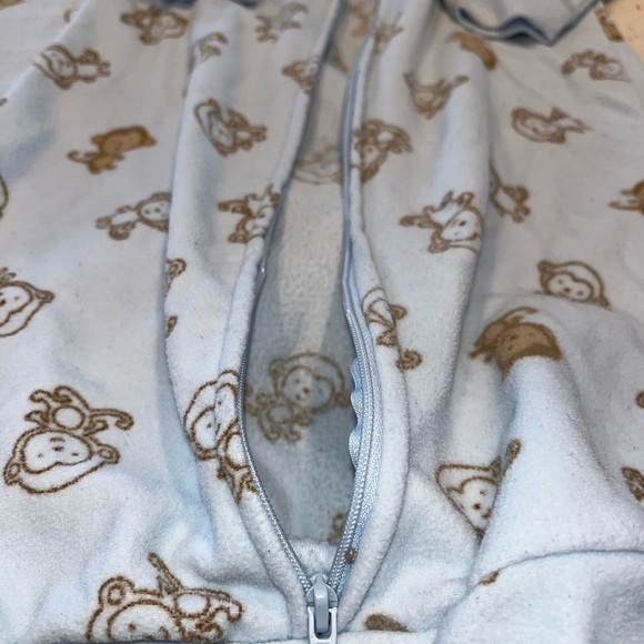 Fleece sleep sack set - wearable blanket for infants. - Picture 4 of 4